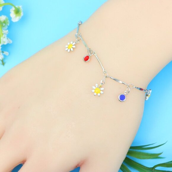 Chic & Stylish Bracelet – A Thoughtful Gift for Women and Girls, DYC1050 - Picture 2 of 9